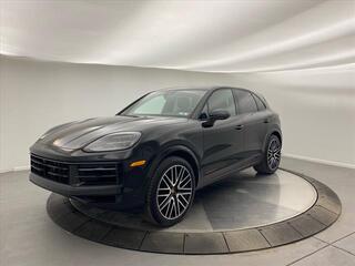 2024 Porsche Cayenne