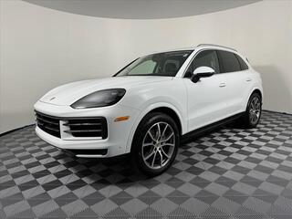 2024 Porsche Cayenne for sale in Waukesha WI