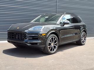 2025 Porsche Cayenne