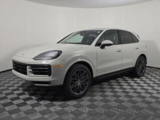 2025 Porsche Cayenne for sale in Waukesha WI