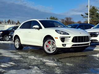 2017 Porsche Macan