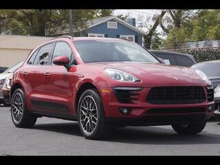 2015 Porsche Macan