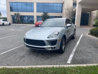 2016 Porsche Macan