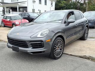 2023 Porsche Cayenne