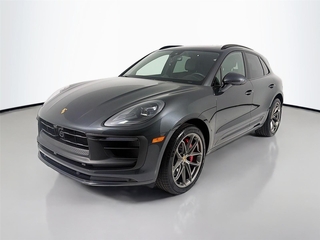 2023 Porsche Macan
