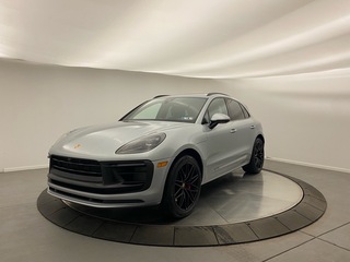 2022 Porsche Macan