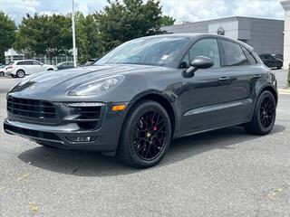 2017 Porsche Macan