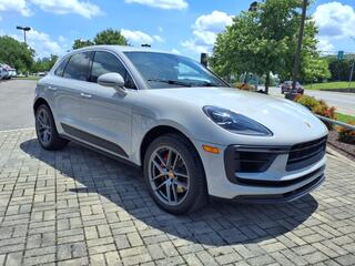 2022 Porsche Macan