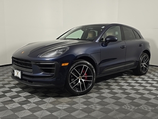 2022 Porsche Macan for sale in Waukesha WI