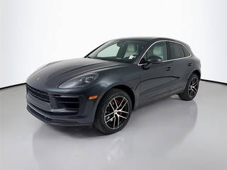 2022 Porsche Macan