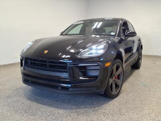 2022 Porsche Macan