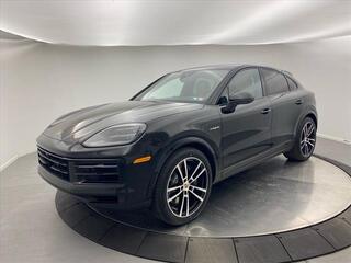 2025 Porsche Cayenne for sale in Sewickley PA