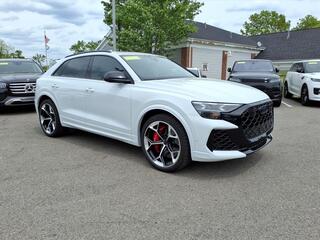 2026 Audi RS Q8 performance