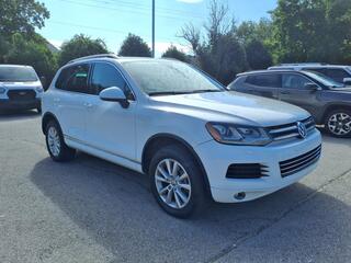 2014 Volkswagen Touareg for sale in Clarksville TN