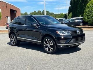 2017 Volkswagen Touareg