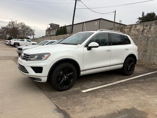 2017 Volkswagen Touareg