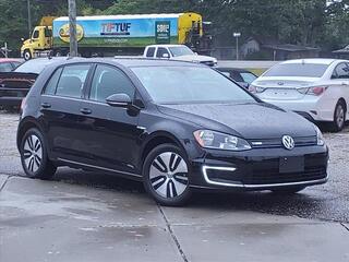 2016 Volkswagen e-Golf