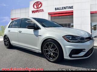 2019 Volkswagen Golf R
