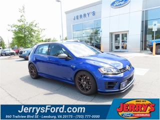2017 Volkswagen Golf R