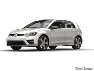 2017 Volkswagen Golf R