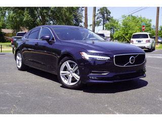 2017 Volvo S90