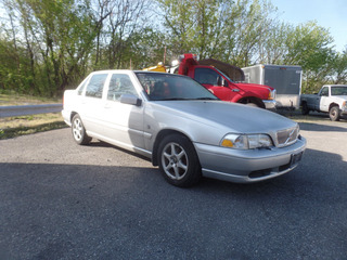 2000 Volvo S70