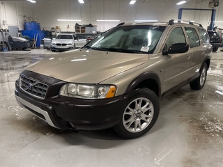 2005 Volvo XC70