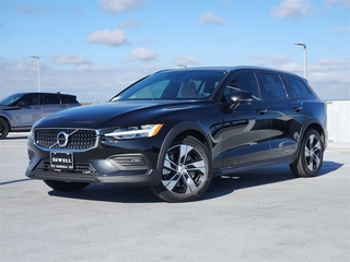 2020 Volvo V60 Cross Country