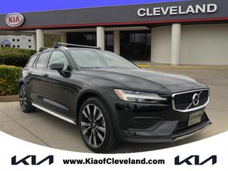 2020 Volvo V60 Cross Country