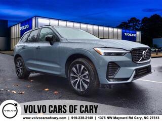 2022 Volvo XC40