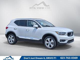 2022 Volvo XC40