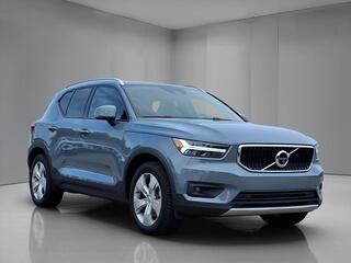 2021 Volvo XC40