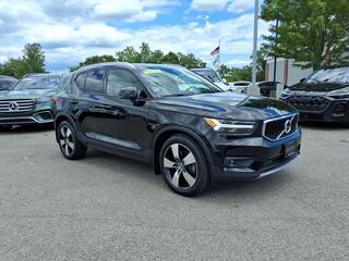 2022 Volvo XC40