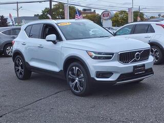 2021 Volvo XC40