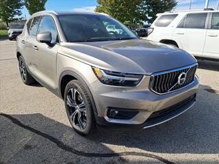 2020 Volvo XC40