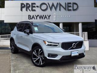 2021 Volvo XC40