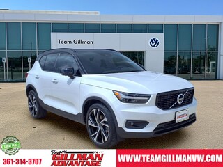 2021 Volvo XC40