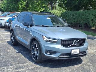 2021 Volvo XC40