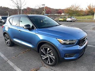 2021 Volvo XC40