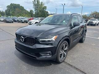 2020 Volvo XC40