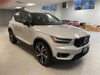 2022 Volvo XC40