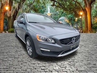 2018 Volvo V60 Cross Country