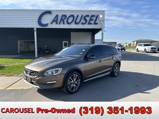2016 Volvo V60 Cross Country
