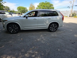 2021 Volvo XC90