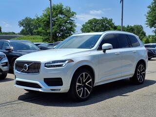 2022 Volvo XC90