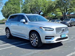 2022 Volvo XC90