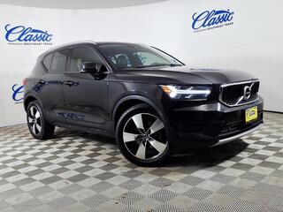 2020 Volvo XC40