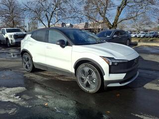 2026 Volvo EX30 Cross Country