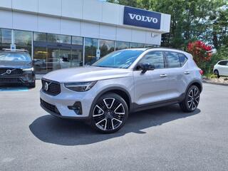 2026 Volvo XC40