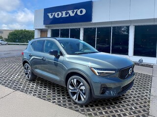 2026 Volvo XC40